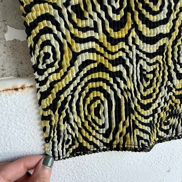 Vintage Pleated Crinkle Tank 90s Carina Abstract Swirl Art Print Micropleat Top - Picture 2 of 6
